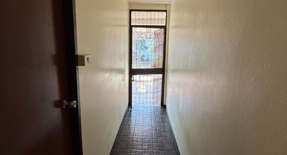 For sale 2 bedrooms townhouse in Bueng Kum, Bangkok