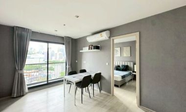 For rent 2 bedrooms condo 