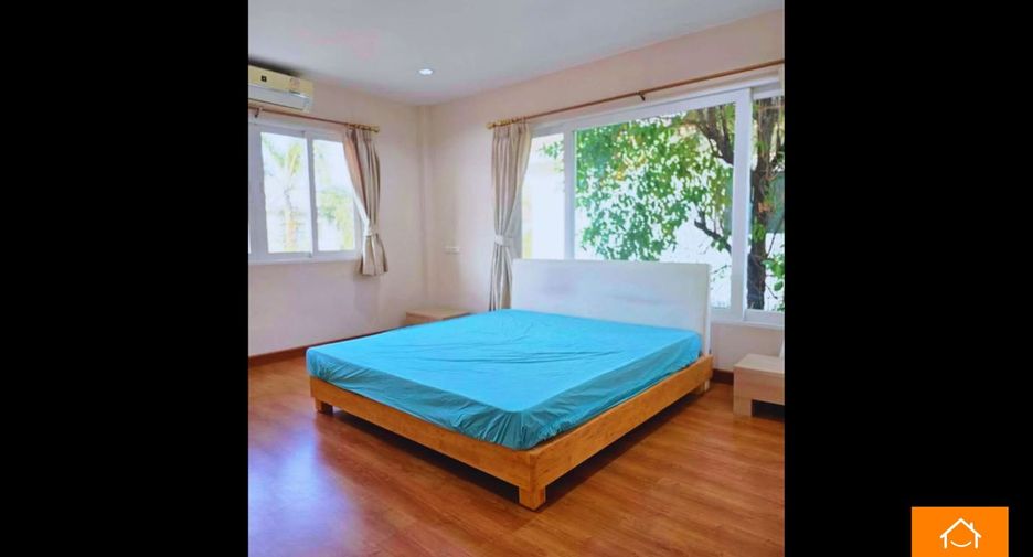 For rent 3 bedrooms house in Pak Kret, Nonthaburi