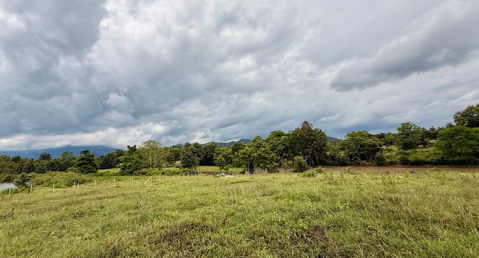 Terreno en venta en Mae Taeng, Chiang Mai