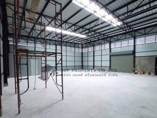 For rent warehouse in Saphan Sung, Bangkok