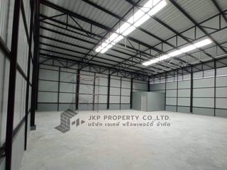 For rent warehouse in Saphan Sung, Bangkok