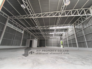 For rent warehouse in Saphan Sung, Bangkok