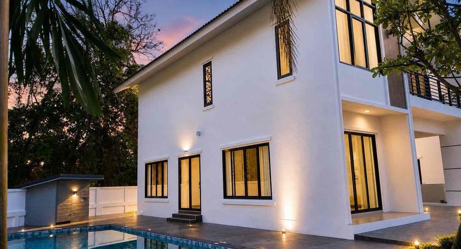 For sale and for rent 4 bedrooms villa in Hang Dong, Chiang Mai
