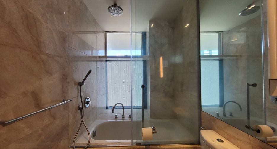 For rent 2 bedrooms condo in Sathon, Bangkok