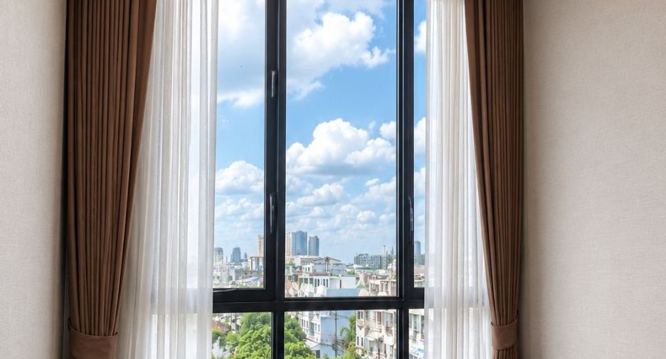 For rent 2 bedrooms condo in Mueang Samut Prakan, Samut Prakan