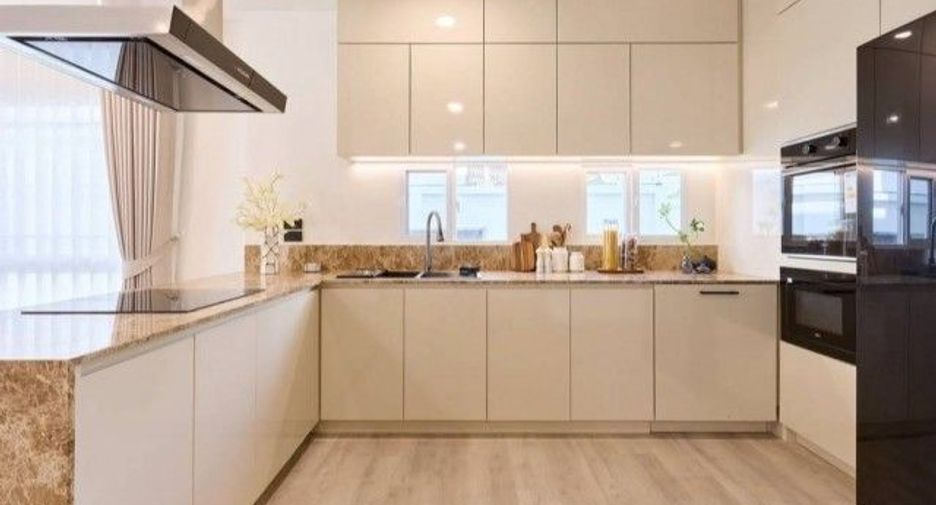 À vendre 4 chambres maison à Mueang Chiang Mai, Chiang Mai