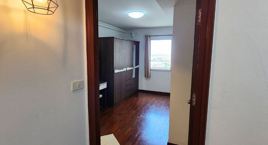 For rent 2 ベッドルーム condo in Yan Nawa, Bangkok