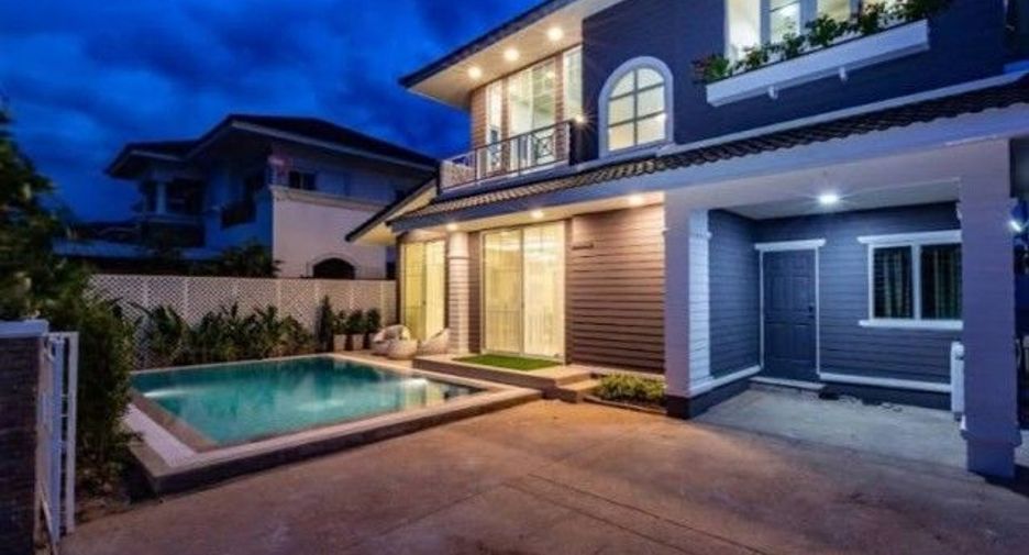 For sale 5 bedrooms house in Mueang Chiang Mai, Chiang Mai