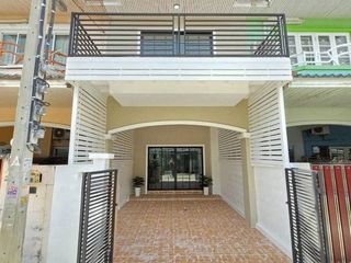 For sale 4 bedrooms townhouse in Bang Bua Thong, Nonthaburi