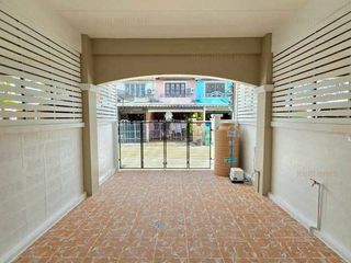 For sale 4 bedrooms townhouse in Bang Bua Thong, Nonthaburi