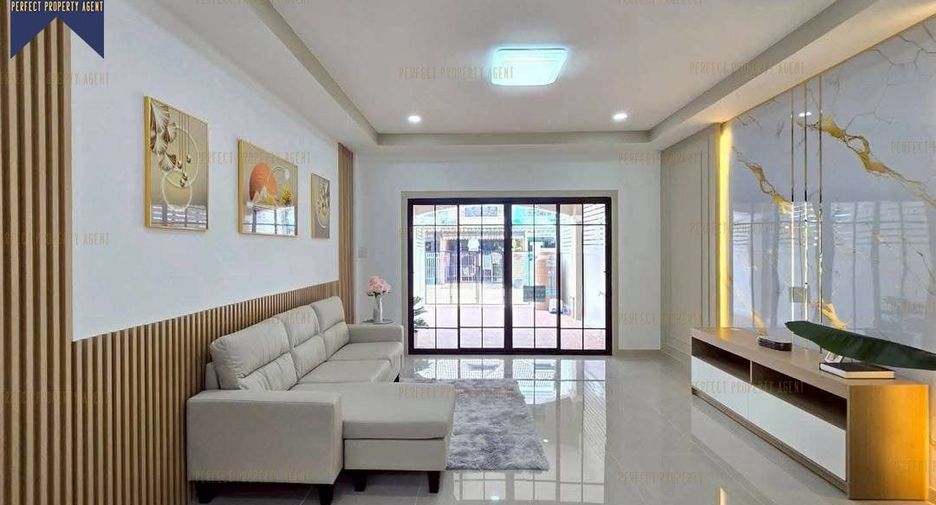 Reihenhaus zum Kauf mit 4 Zimmer in Bang Bua Thong, Nonthaburi