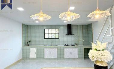 Reihenhaus zum Kauf mit 3 Zimmer in Nong Chok, Bangkok