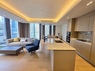 For rent 2 bedrooms condo in Pathum Wan, Bangkok