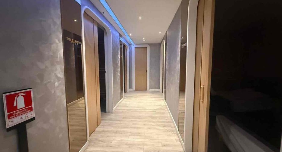 For rent 13 bedrooms house in Central Pattaya, Pattaya