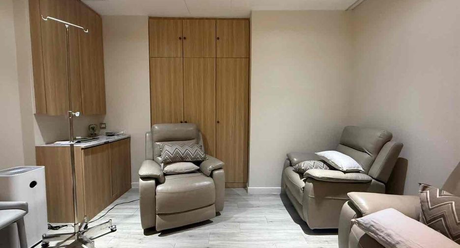 For rent 13 bedrooms house in Central Pattaya, Pattaya