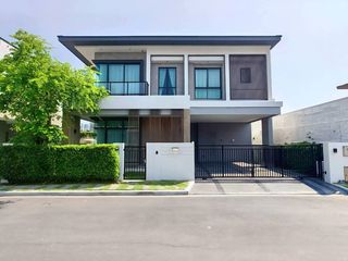 For rent 4 bedrooms house in Bang Phli, Samut Prakan