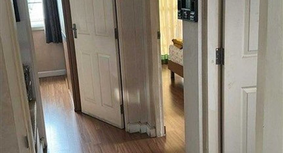 À vendre 3 chambres maison à Bang Sao Thong, Samut Prakan
