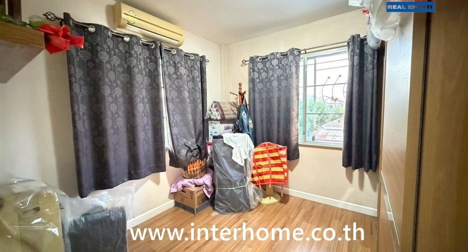 À vendre 3 chambres maison à Bang Sao Thong, Samut Prakan