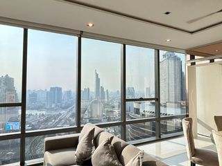 Condo en alquiler de 2 habitaciones en Sathon, Bangkok