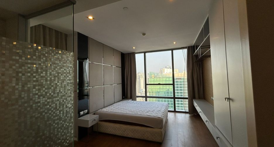 For rent 2 bedrooms condo in Sathon, Bangkok