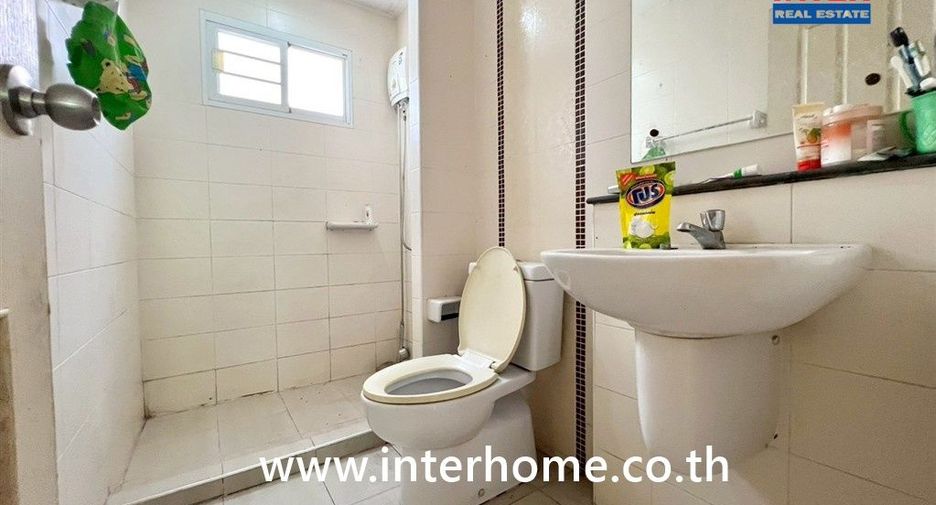 For sale 3 bedrooms house in Lat Krabang, Bangkok