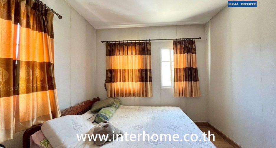 For sale 3 bedrooms house in Lat Krabang, Bangkok