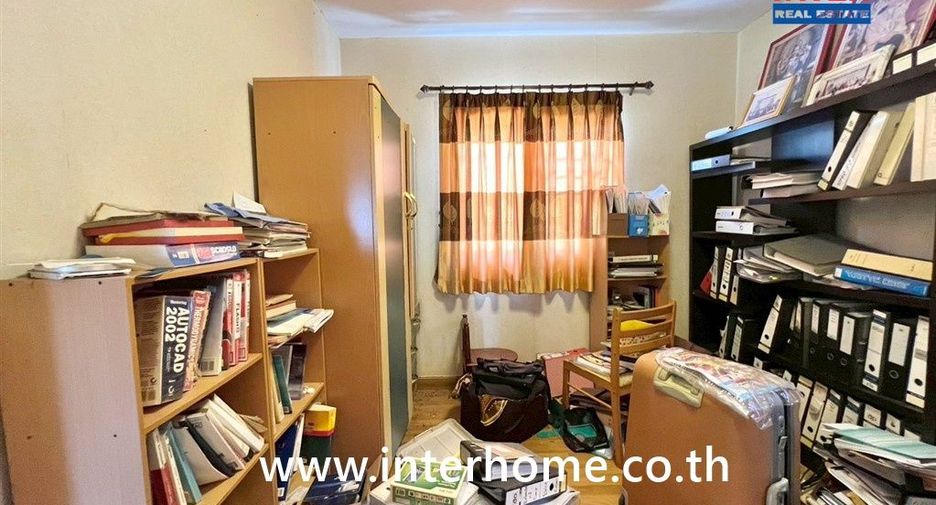 For sale 3 bedrooms house in Lat Krabang, Bangkok