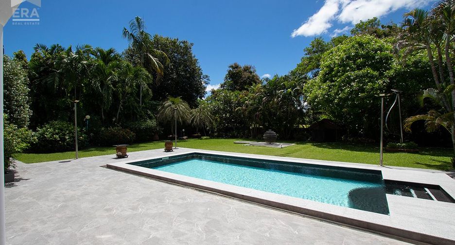 For sale 5 bedrooms villa in Ban Chang, Rayong