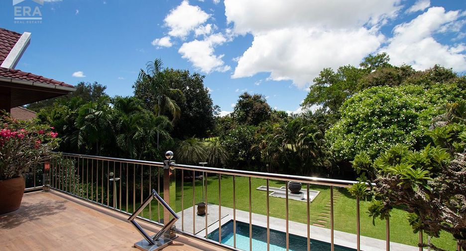 For sale 5 bedrooms villa in Ban Chang, Rayong