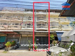 Local comercial en venta de 4 habitaciones en Chom Thong, Bangkok