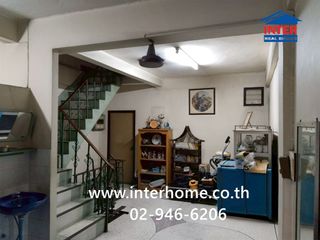 Local comercial en venta de 4 habitaciones en Chom Thong, Bangkok