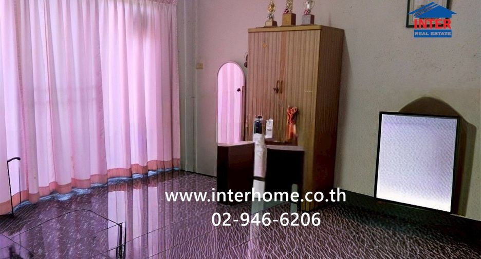 Local comercial en venta de 4 habitaciones en Chom Thong, Bangkok