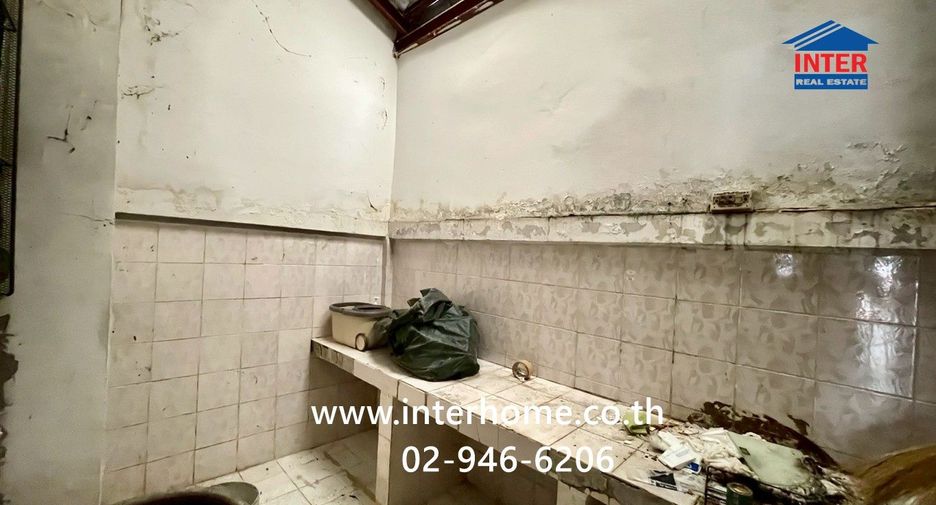 For sale 2 bedrooms townhouse in Sai Mai, Bangkok