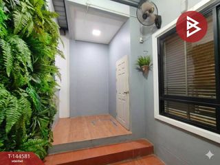 For sale 3 bedrooms townhouse in Mueang Samut Prakan, Samut Prakan