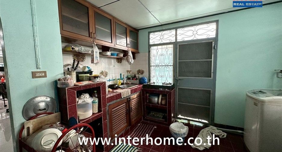For sale 2 bedrooms townhouse in Pak Kret, Nonthaburi