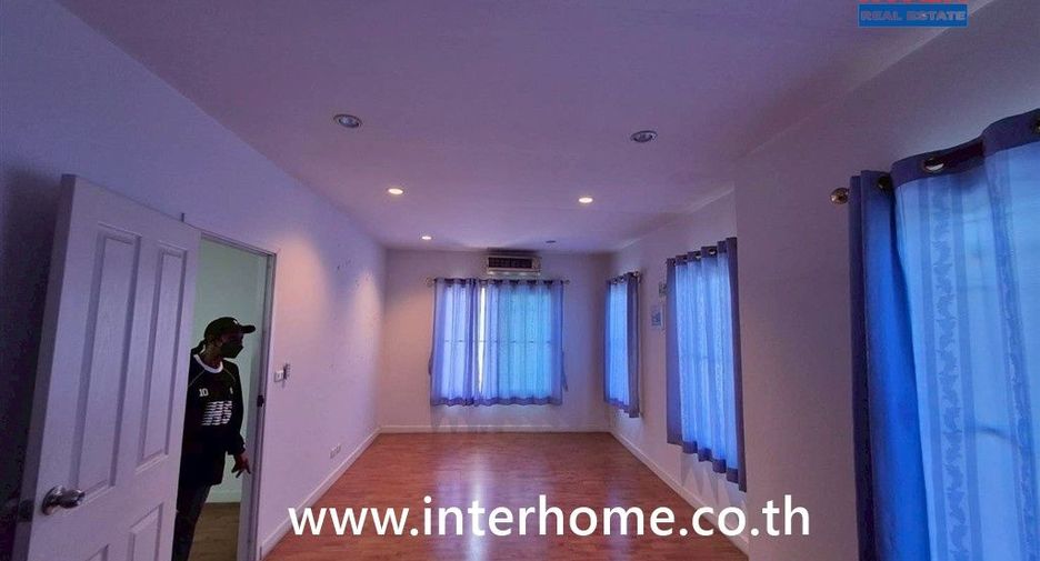 For sale 3 bedrooms house in Khlong Luang, Pathum Thani