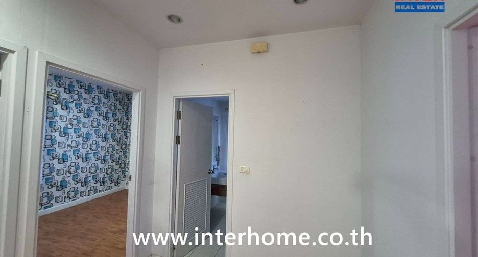 For sale 3 bedrooms house in Khlong Luang, Pathum Thani