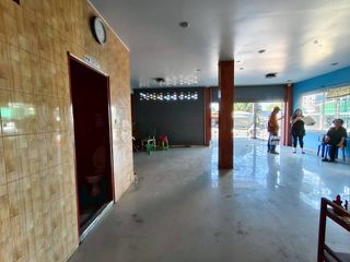 For sale 3 bedrooms retail Space in Si Racha, Chonburi