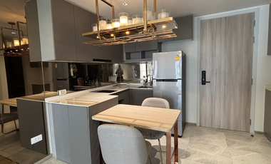 For rent and for sale 1 bed condo in Watthana, Bangkok
