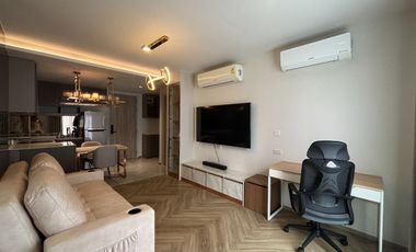 For rent and for sale 1 bed condo in Watthana, Bangkok