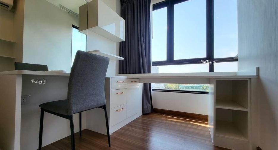 Wohnung zur Miete und zum Kauf mit 1 Zimmer in Khlong San, Bangkok