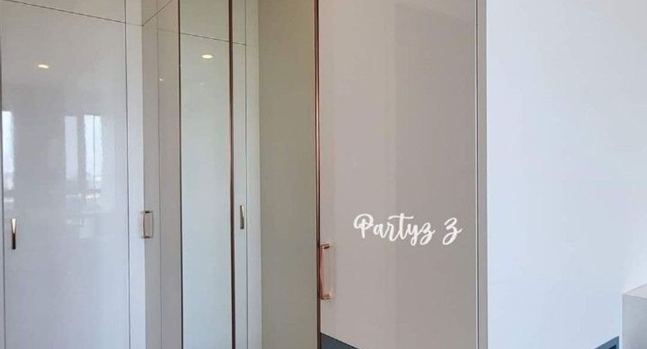 Wohnung zur Miete und zum Kauf mit 1 Zimmer in Khlong San, Bangkok