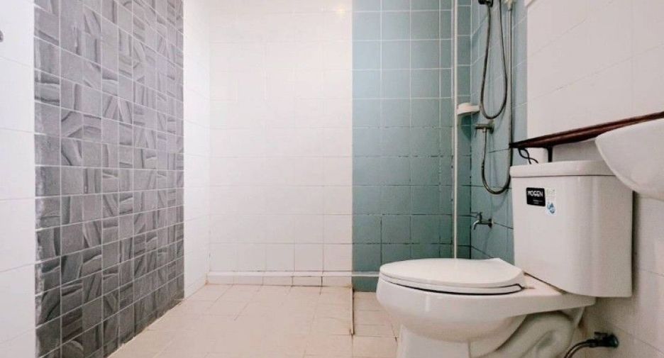 For sale 3 bedrooms house in Thung Khru, Bangkok