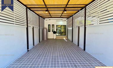 Reihenhaus zum Kauf mit 2 Zimmer in Saphan Sung, Bangkok