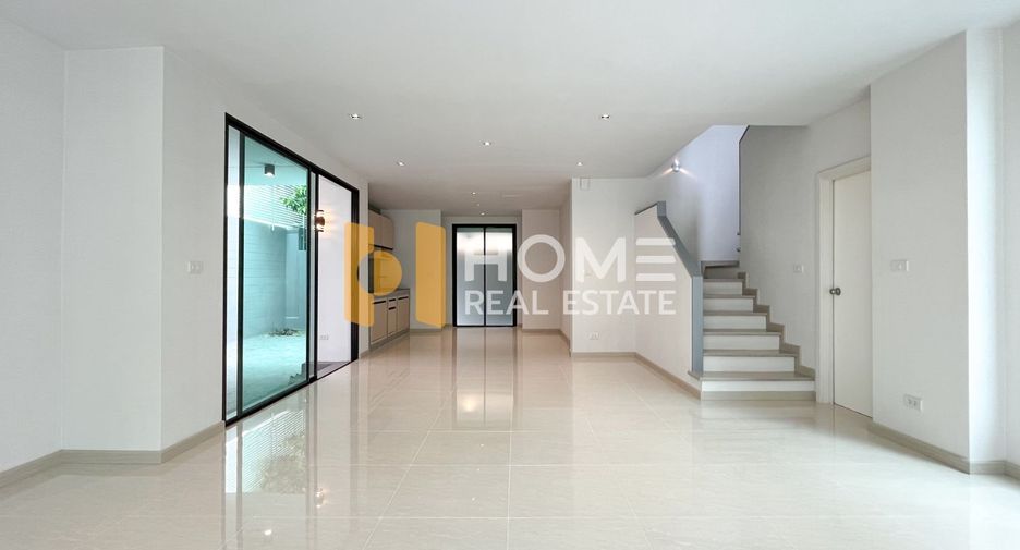 For sale 3 bedrooms house in Prawet, Bangkok
