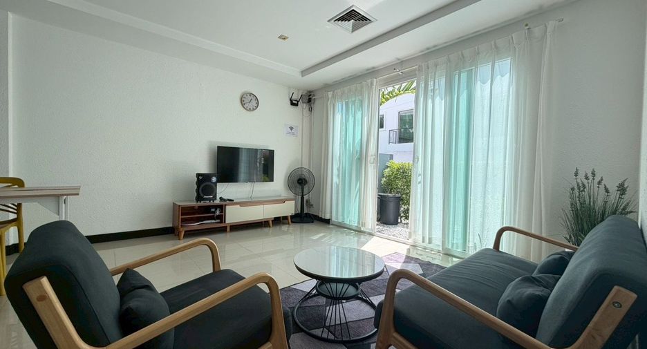 For sale 3 bedrooms house in Pratumnak, Pattaya