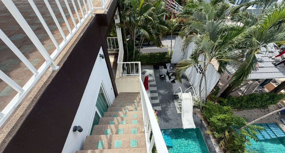 For sale 3 bedrooms house in Pratumnak, Pattaya