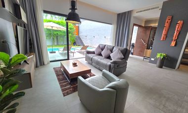 For rent 3 bedrooms villa in Mueang Phuket, Phuket