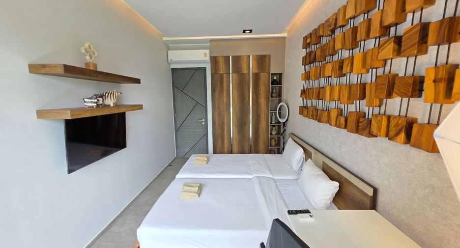 For rent 3 bedrooms villa in Mueang Phuket, Phuket